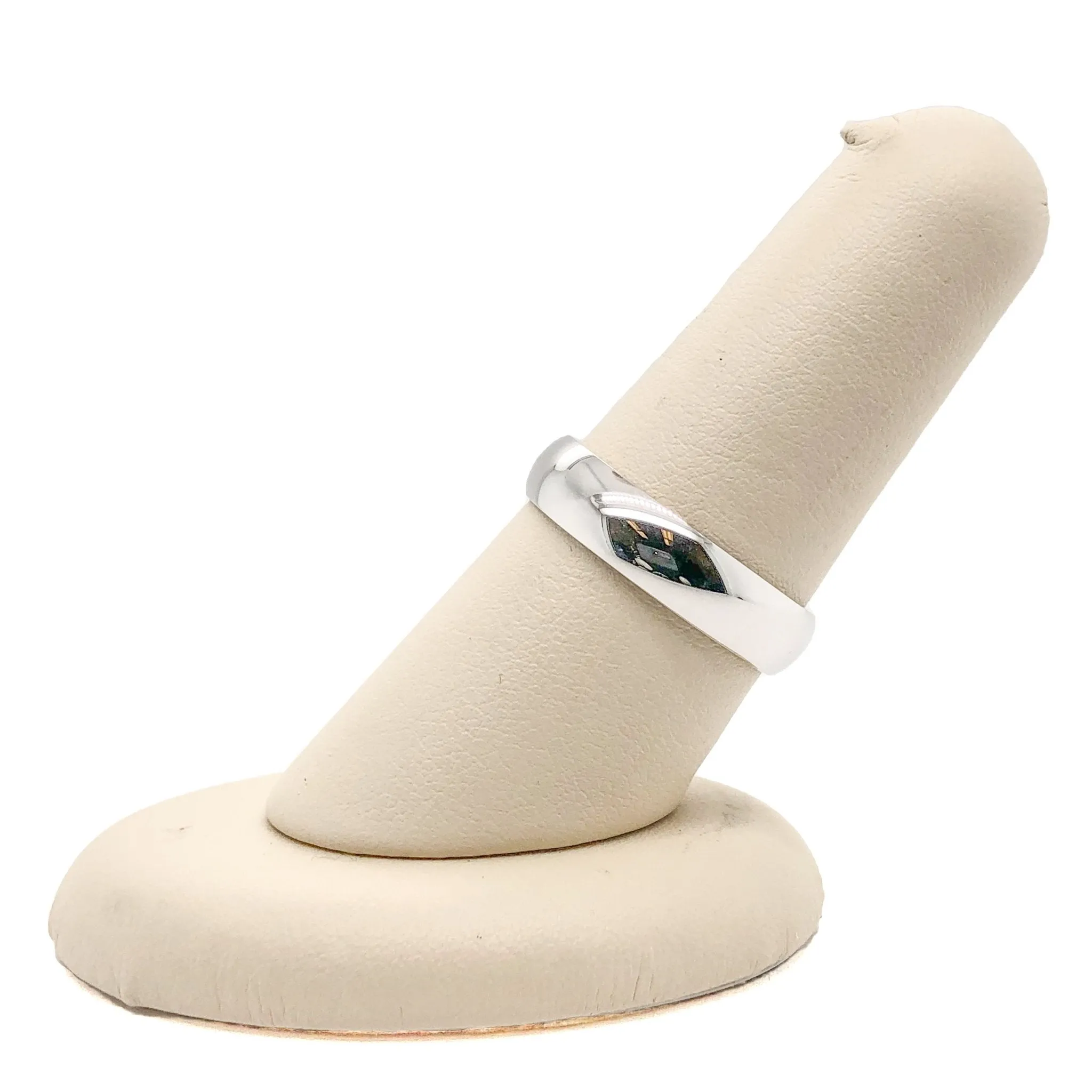 14K W Gold 5mm Wedding Band