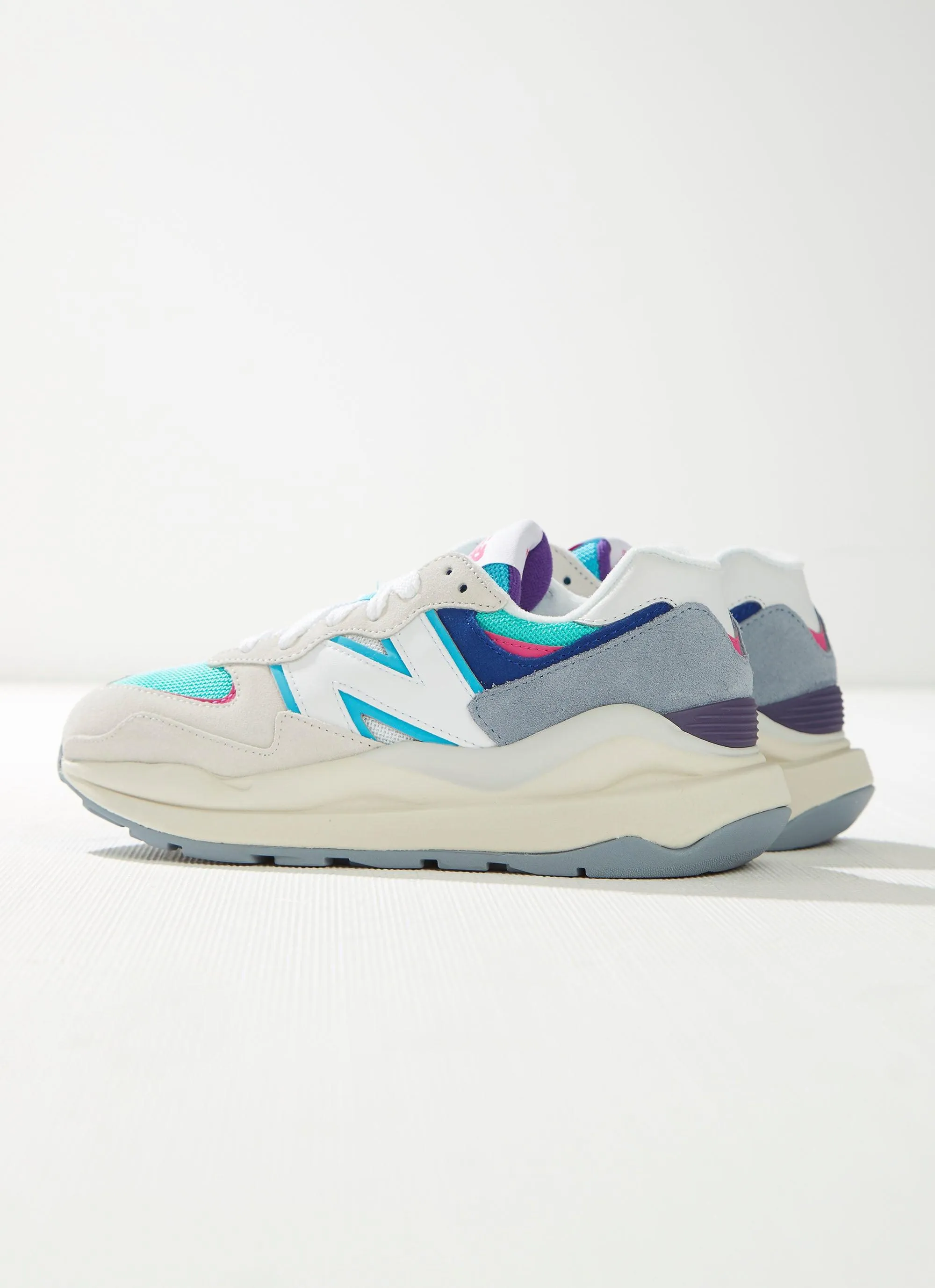 5740 Sneaker - Multi
