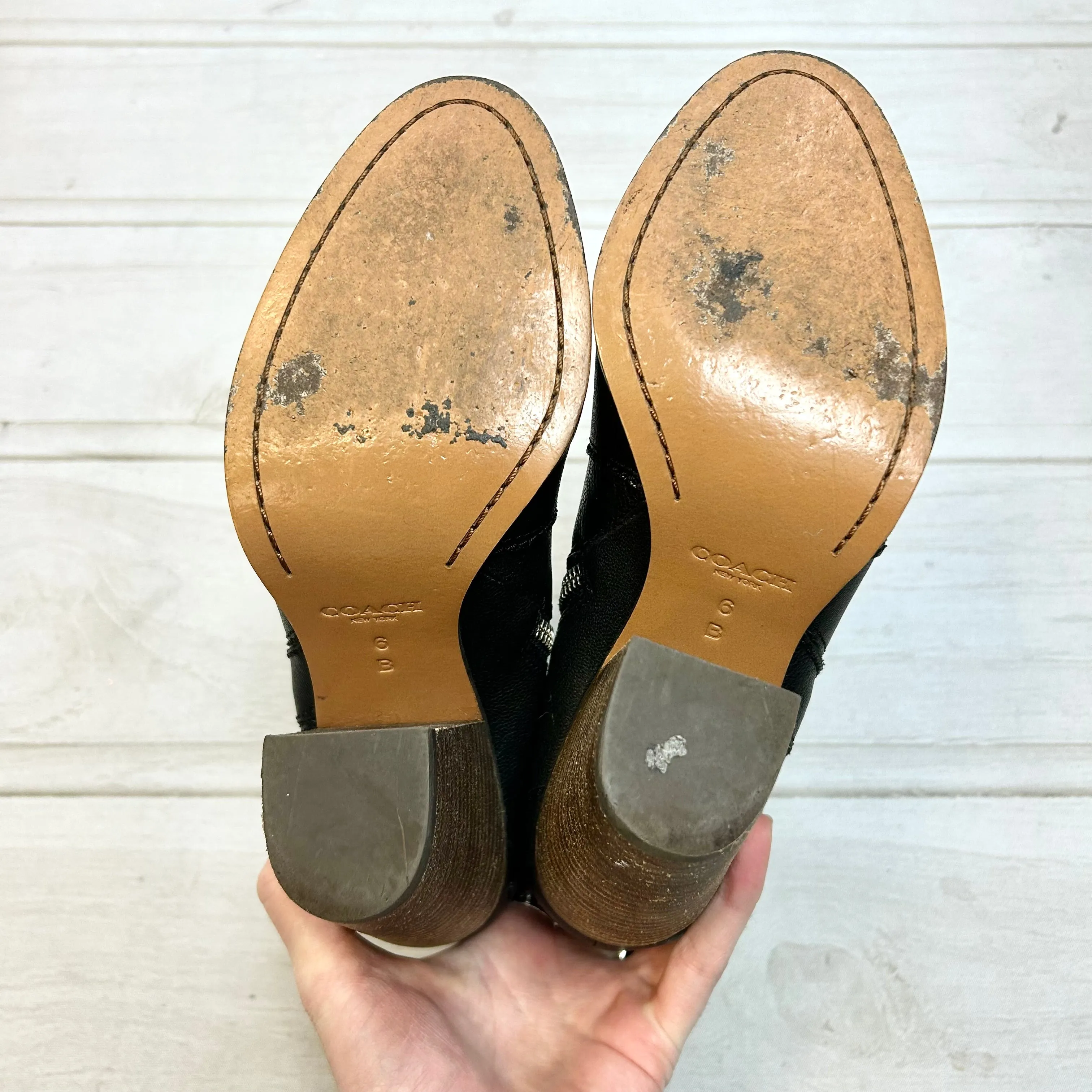 Boots Designer By Coach  Size: 6