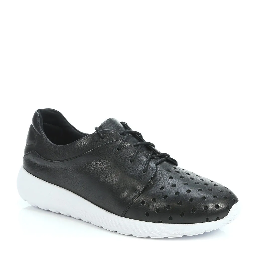Chezam Sneakers