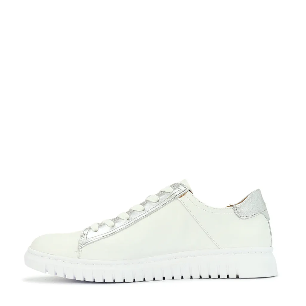Claw Leather Sneakers