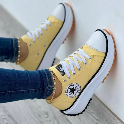Flat Lace-Up Canvas sneakers