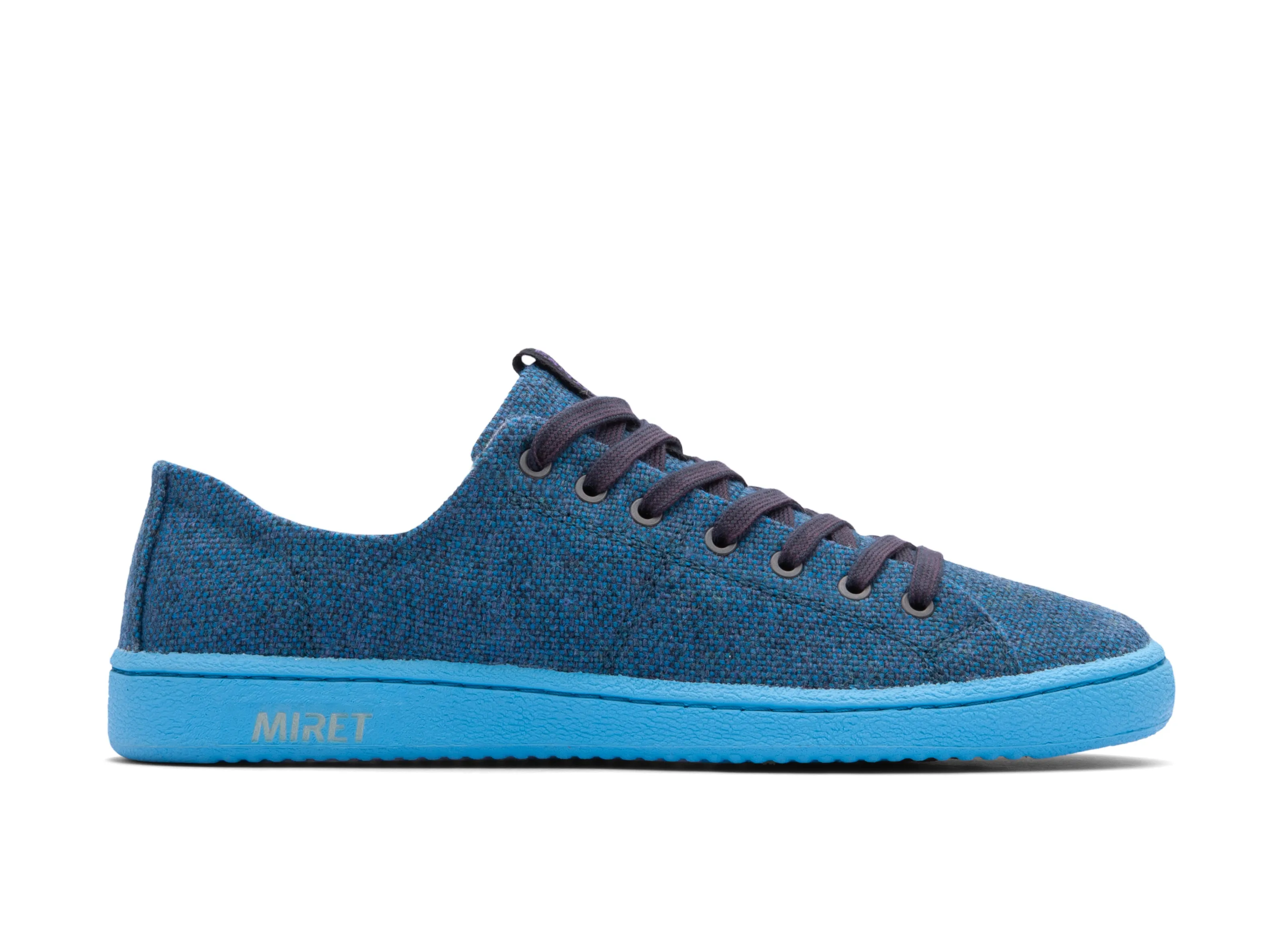 LESHY Flaxseed Sneakers