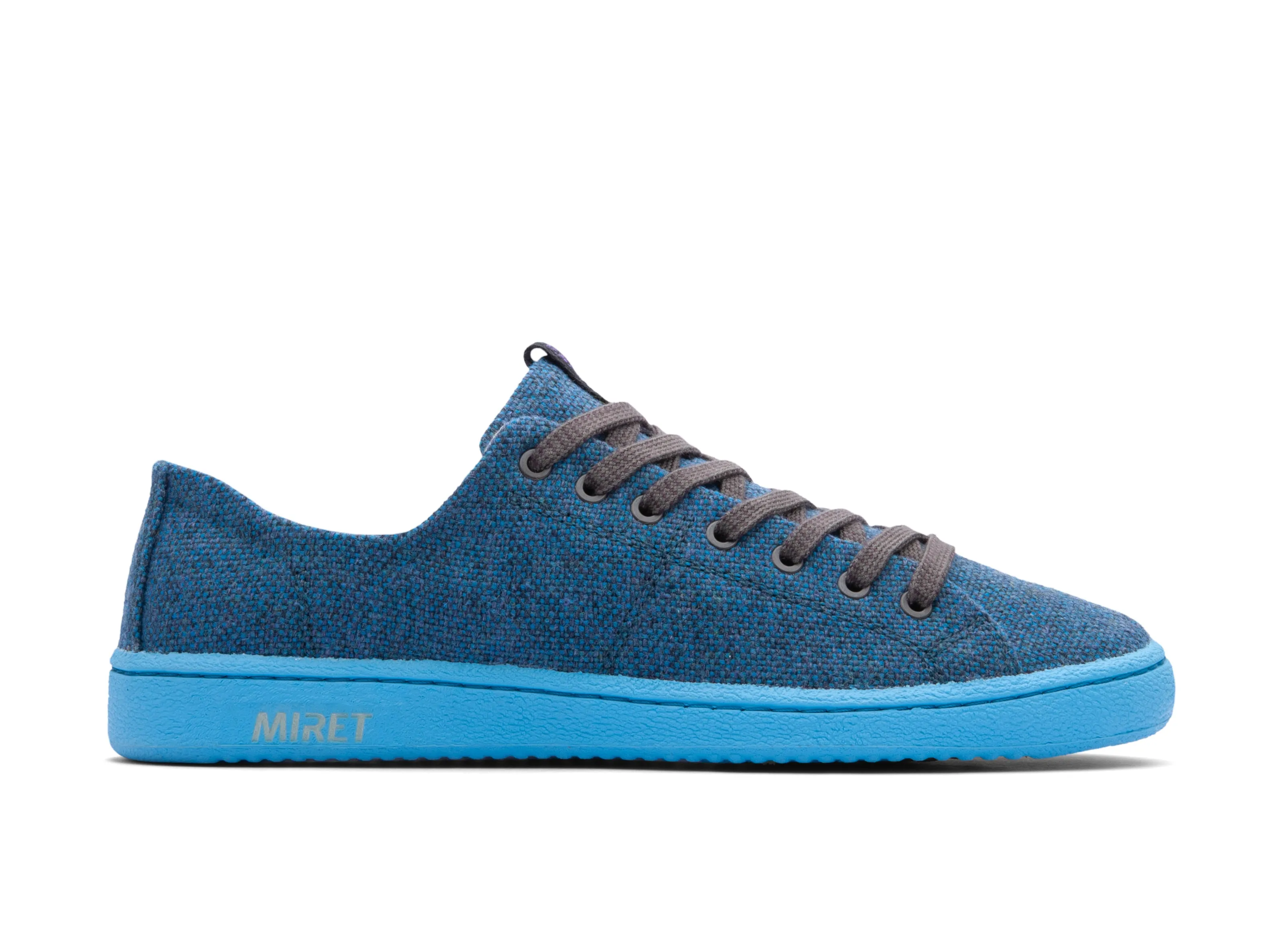 LESHY Flaxseed Sneakers
