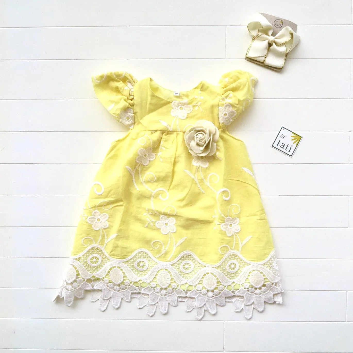 Magnolia Dress in Yellow Fancy Lace