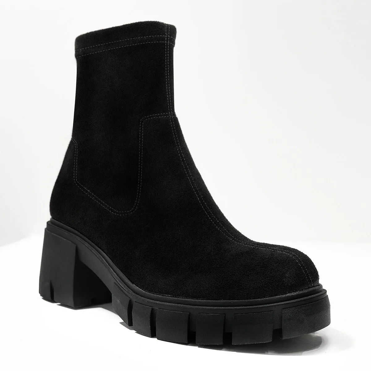 New Boots Black Thick Soled Raised Soled Round Headed Martin Boots Smoke Pipe Chelsea Short Boots Women's Autumn And Winter