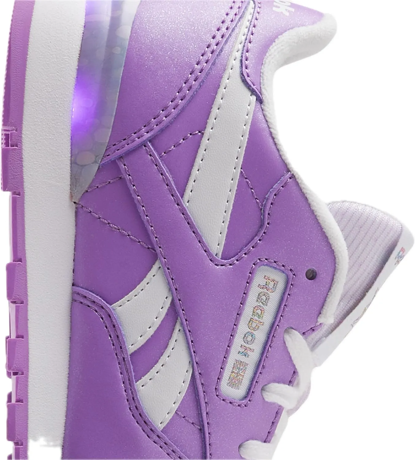 Reebok Unisex-Child Kid's Classic Leather Step N' Flash Sneaker