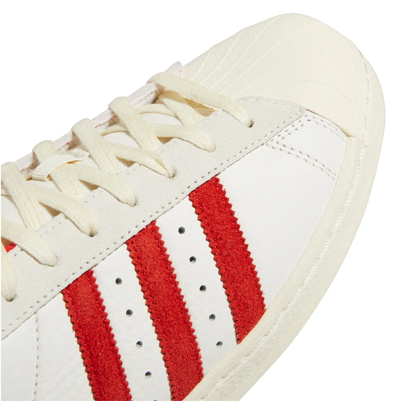 SUPERSTAR 82