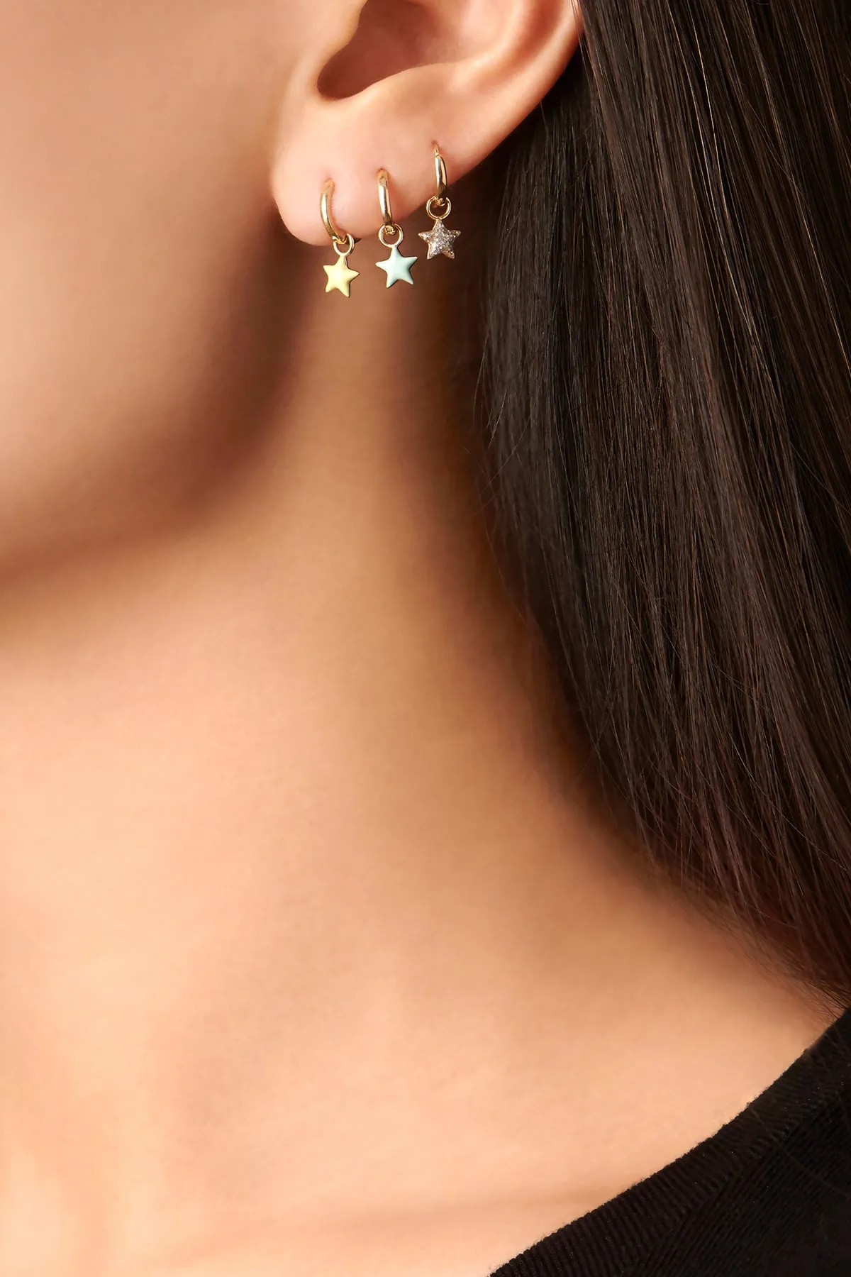 Tiny Star Huggie