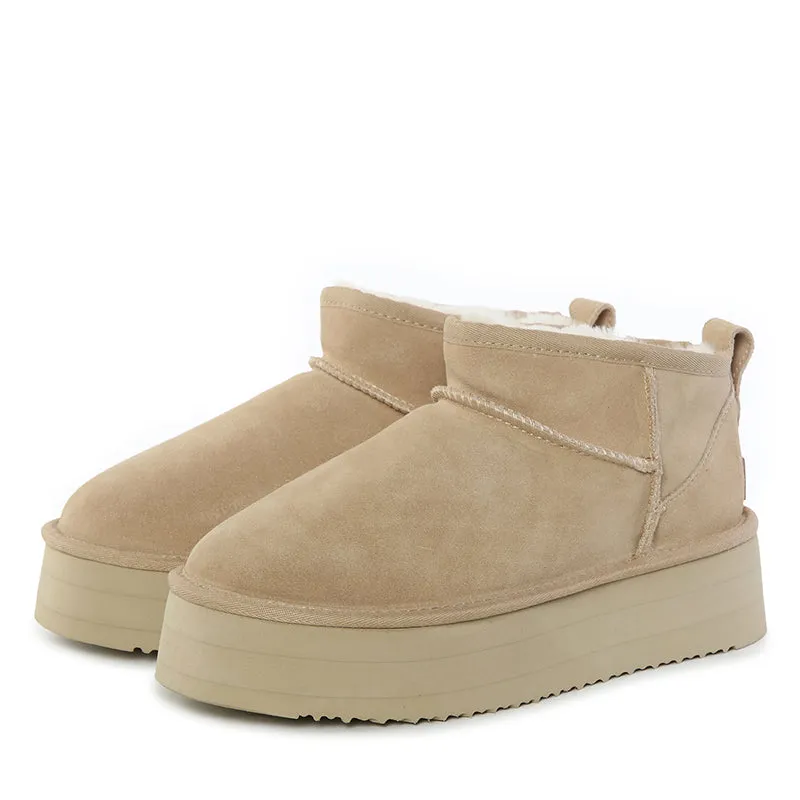 Sure! Here’s an optimized title for the UGG Mini Atasha Platform that incorporates modifiers for better search visibility and attractiveness:

Stylish UGG Mini Atasha Platform Boots for Ultimate Comfort and Versatile Fashion

Feel free to adjust it according to your brands style or specific features you want to highlight!