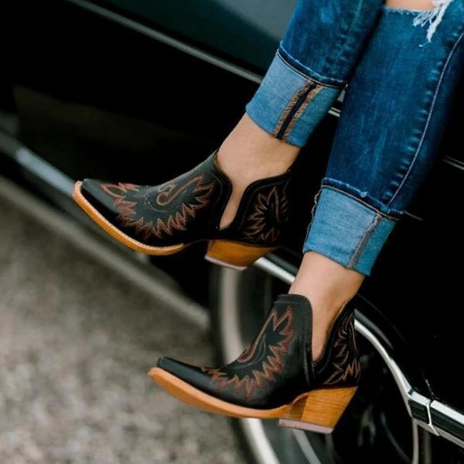 Western Cowboy Cowgirls Boots Ankle Booties for Women Boho V Cut Square Toe Chunky Block Mid Heels Slip On Short Boots